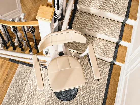 Bruno Eliva curved steel rail system